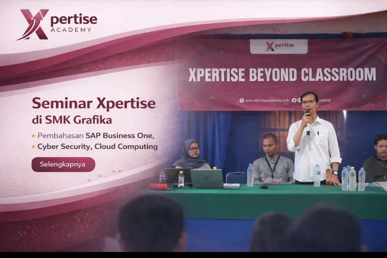 Seminar Infrastruktur Jaringan di SMK Grafika membahas SAP Business One, Cyber Security, dan Cloud Computing bersama para siswa